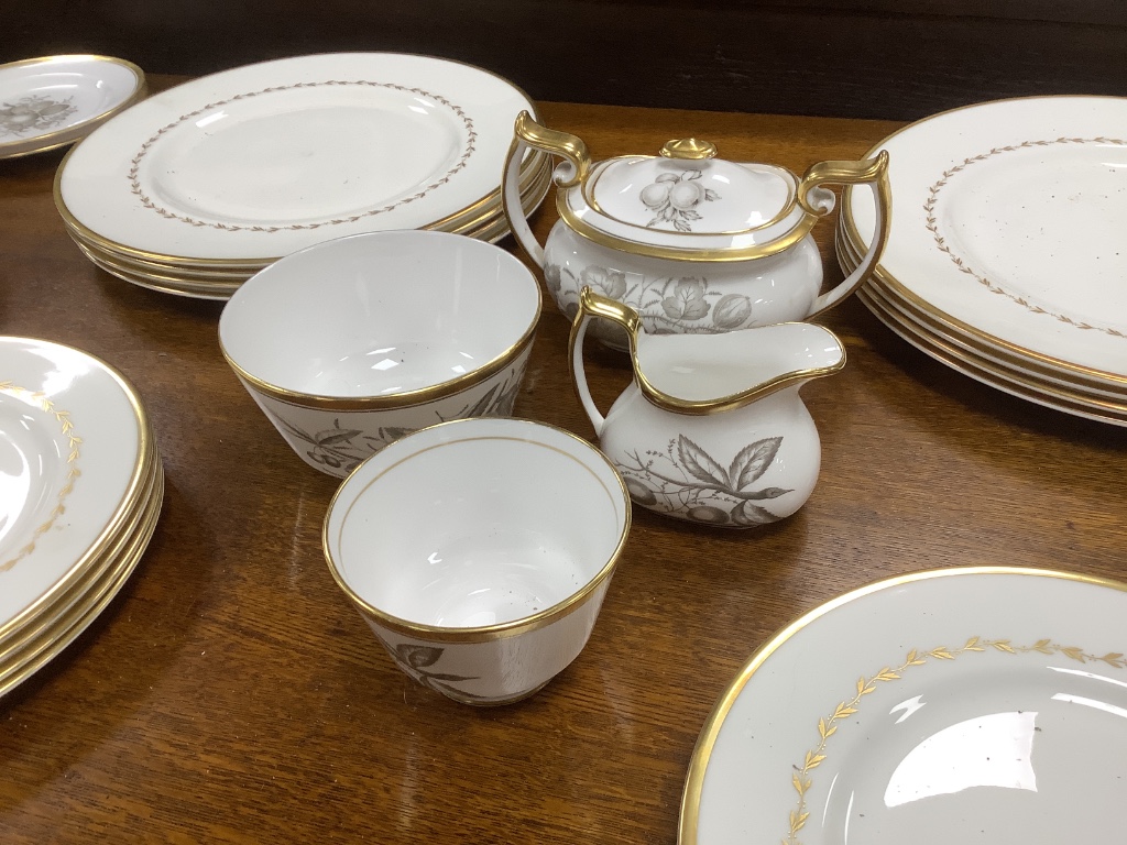 A Spode Chatham pattern part service